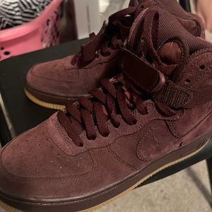 Nike Air Force One Unisex Burgundy Suede w/Velcro (NEVER WORN)